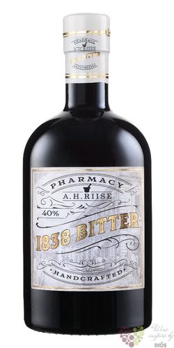 A. H. Riise Pharmacy Bitter 40 % 0,7 l