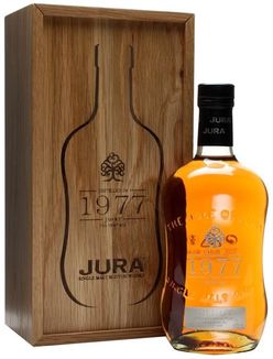 Isle Of Jura 1977 0,7l 46% L.E. Dřevěný box / Rok lahvování 2012