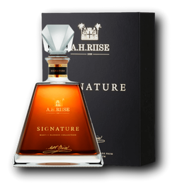 A. H. Riise Signature 43.9% 0.7L