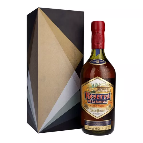 Jose Cuervo Reserva de la Familia Extra Aňejo 40 % 0,7 l